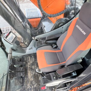 Doosan DX300LC-5 Low Hours / Doosan DL08P Engine - Image 6
