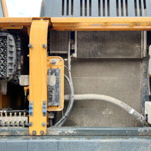 Hyundai R220LC-9A - Image 9