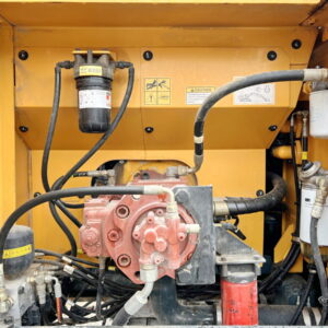 Hyundai R220LC-9A - Image 8