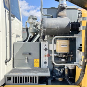 Liebherr R920 Compact LC - Blade / triple boom Excellent Condition / Low Hours - Image 17