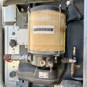Liebherr R920 Compact LC - Blade / triple boom Excellent Condition / Low Hours - Image 18
