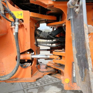 Hitachi ZW220-5B Excellent Condition / CE Certified - Image 11